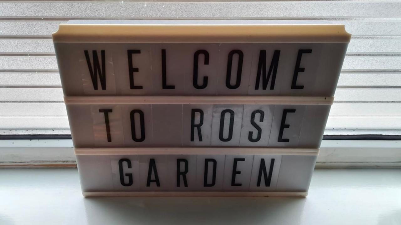 The Rose Garden Room - Self Contained Studio Ballycastle Eksteriør billede